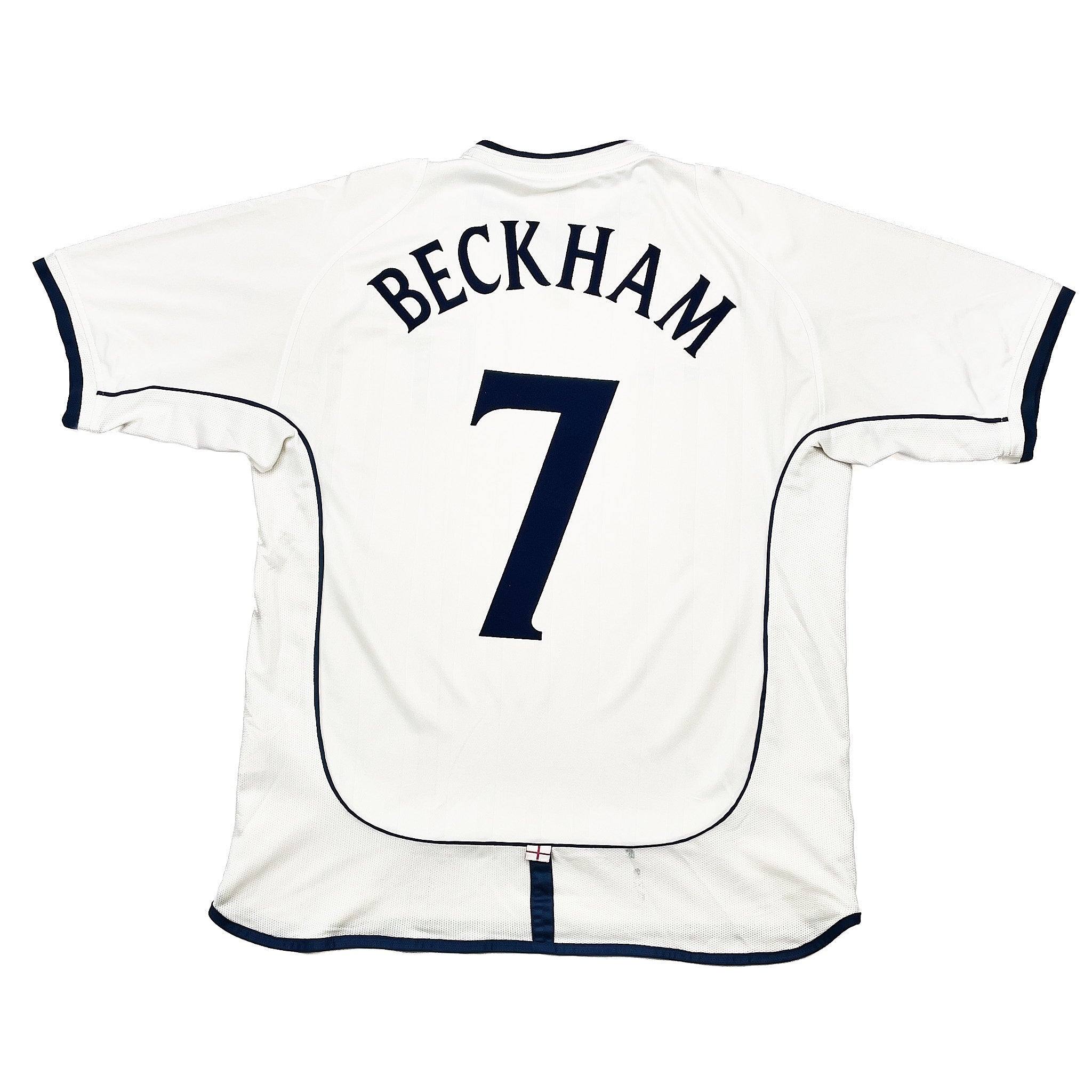 Buy 2001/03 England Beckham 7 Home Shirt (L) Umbro ~ Free worldwide shipping ~ Authentic Vintage Football Shirts from Cult Kits