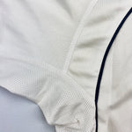Buy 2001/03 England Beckham 7 Home Shirt (L) Umbro ~ Free worldwide shipping ~ Authentic Vintage Football Shirts from Cult Kits