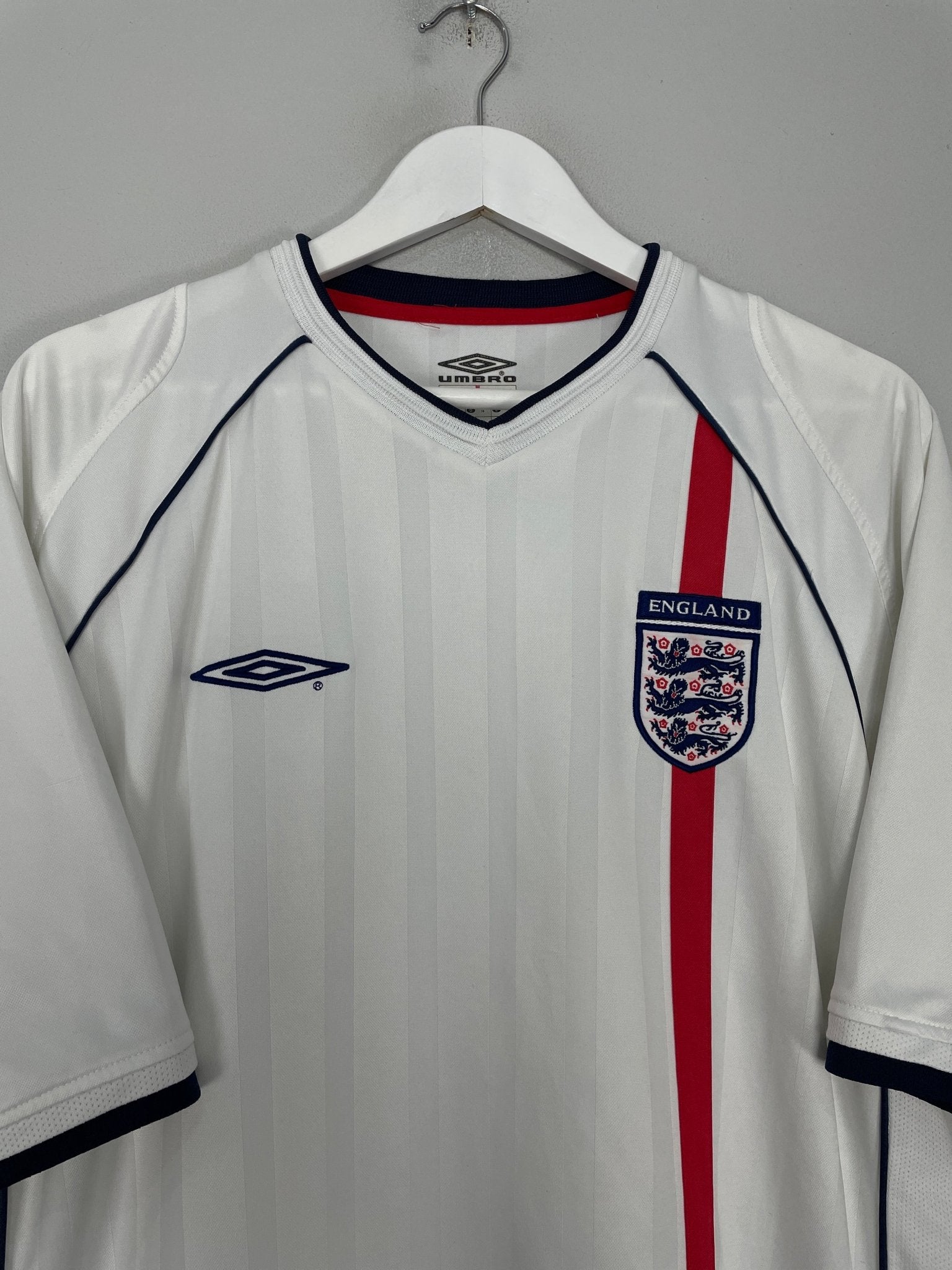 Shop 2001/03 ENGLAND HOME SHIRT (XXL) UMBRO, classic football shirts, vintage football shirts & retro soccer jerseys at Cult Kits