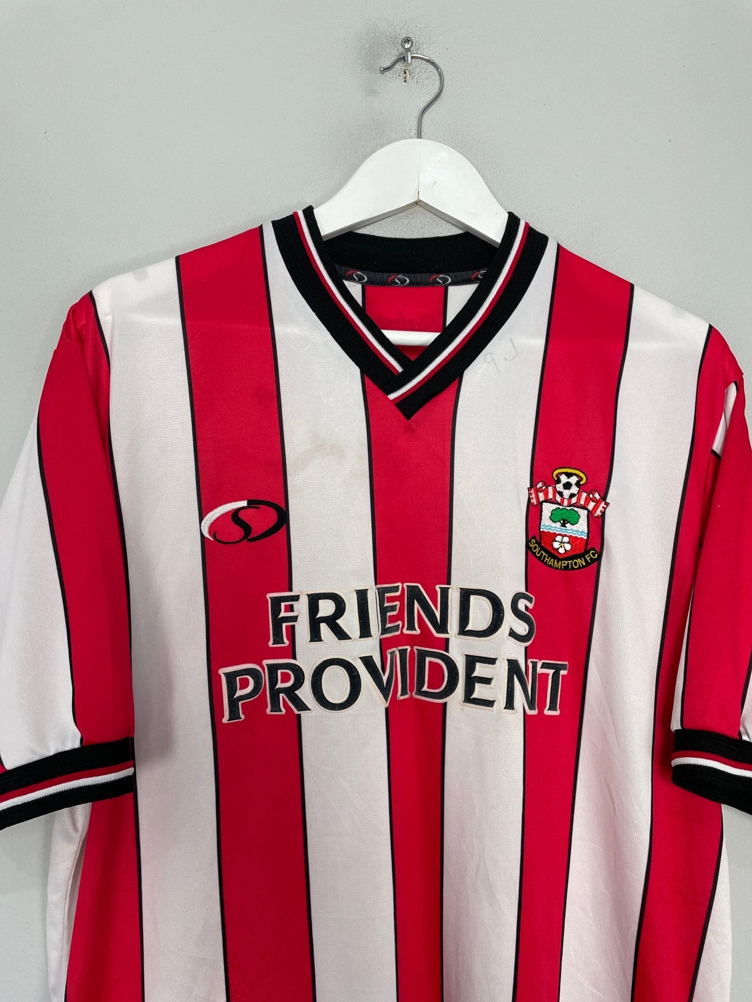 Shop 2001/03 SOUTHAMPTON HOME SHIRT (L) OM, classic football shirts, vintage football shirts & retro soccer jerseys at Cult Kits