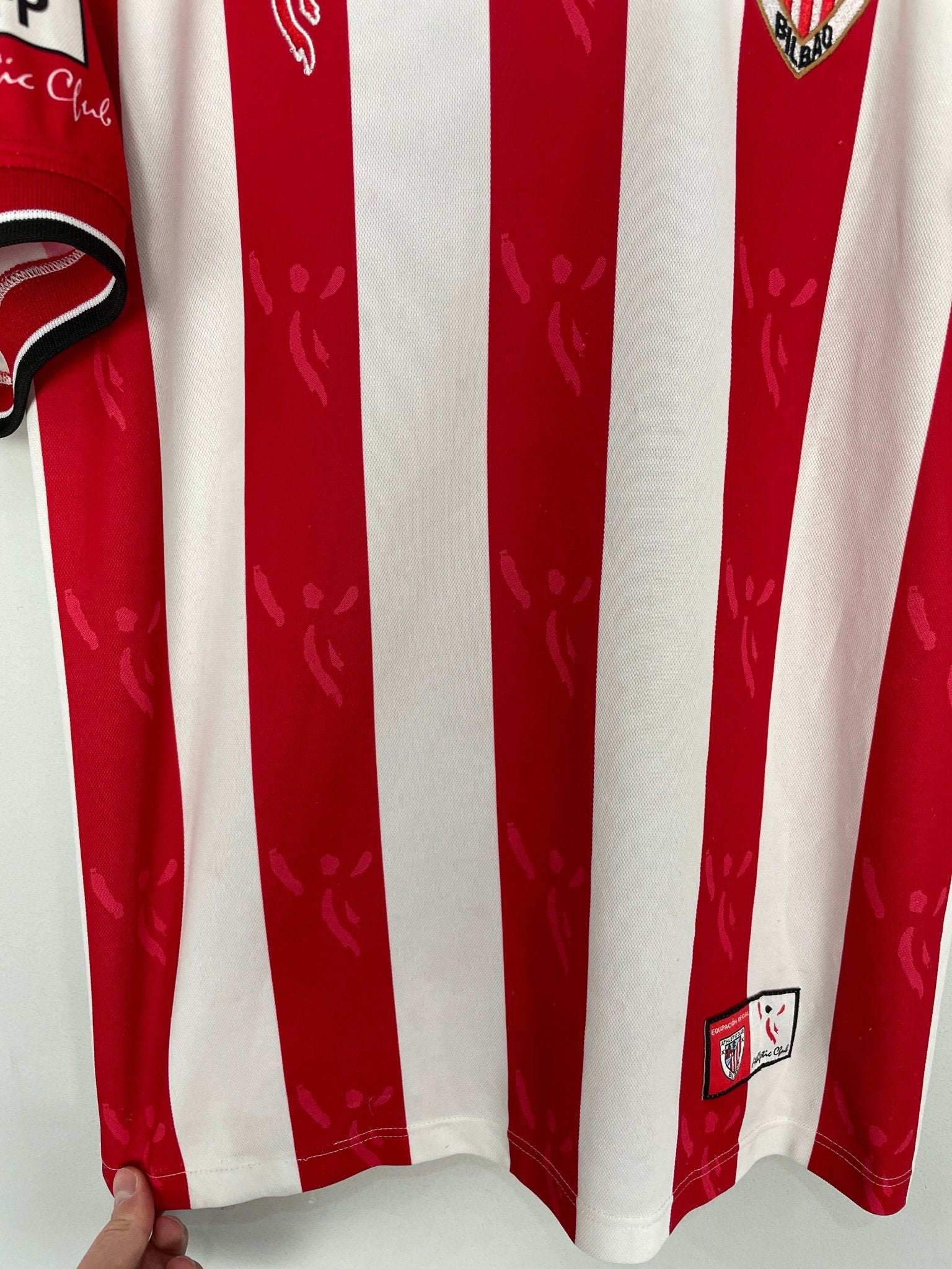 Shop 2001/04 ATHLETIC BILBAO HOME SHIRT (L) KELME, classic football shirts, vintage football shirts & retro soccer jerseys at Cult Kits
