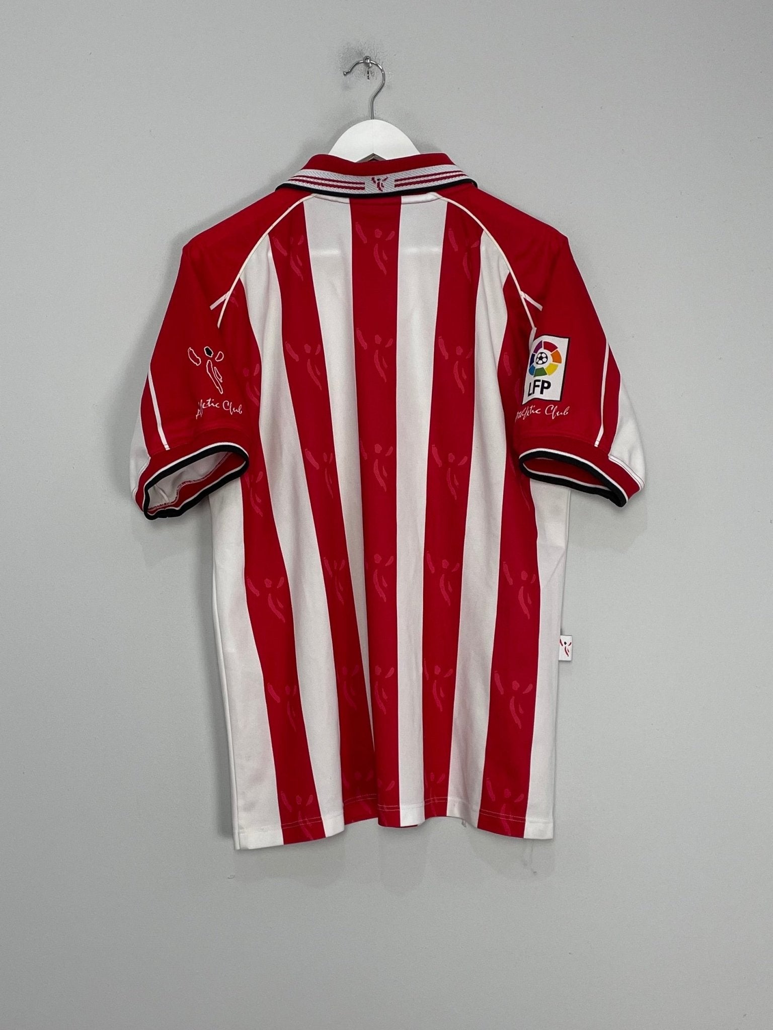 Shop 2001/04 ATHLETIC BILBAO HOME SHIRT (L) KELME, classic football shirts, vintage football shirts & retro soccer jerseys at Cult Kits