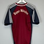 Shop 2001/02 BAYERN MUNICH HOME SHIRT (M) ADIDAS, classic football shirts, vintage football shirts & retro soccer jerseys at Cult Kits