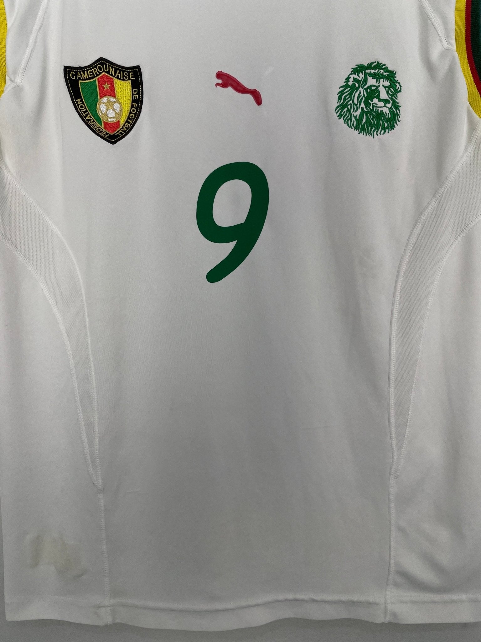 Shop 2002 CAMEROON ETO'O AWAY SHIRT (M) PUMA, classic football shirts, vintage football shirts & retro soccer jerseys at Cult Kits
