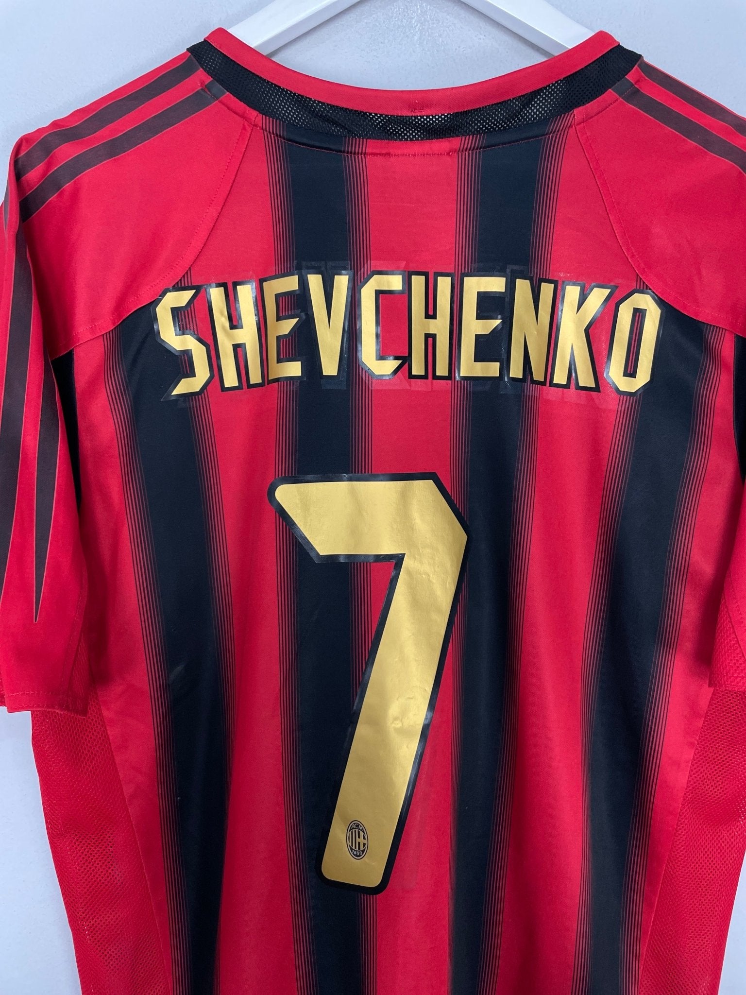 Shop 2002/03 AC MILAN SHEVCHENKO #7 HOME SHIRT (M) ADIDAS, classic football shirts, vintage football shirts & retro soccer jerseys at Cult Kits