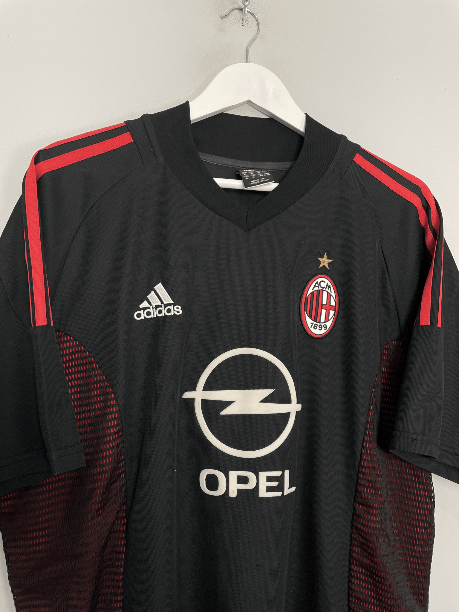 Shop 2002/03 AC MILAN SHEVCHENKO #7 THIRD SHIRT (XL) ADIDAS, classic football shirts, vintage football shirts & retro soccer jerseys at Cult Kits