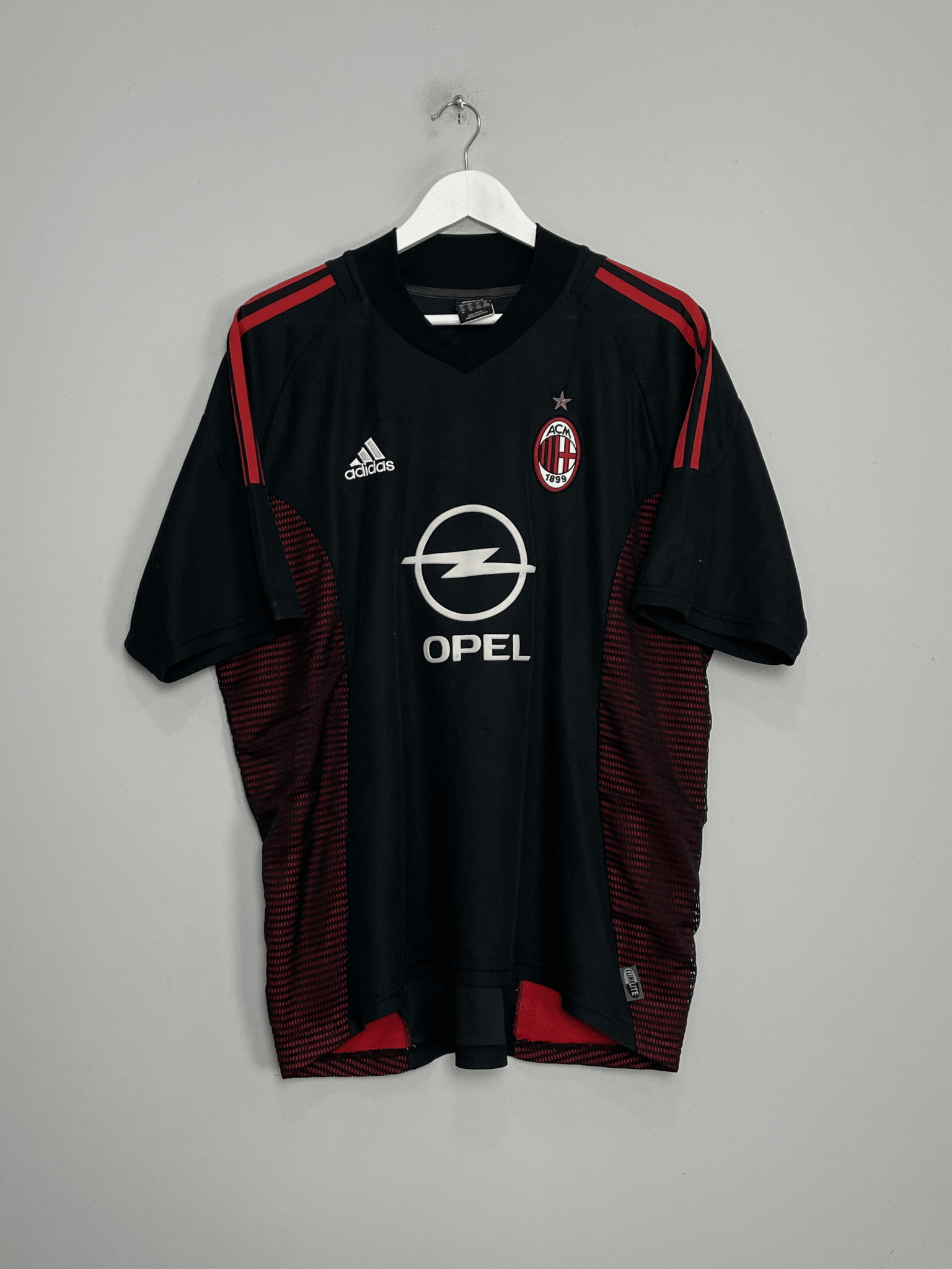 Shop 2002/03 AC MILAN SHEVCHENKO #7 THIRD SHIRT (XL) ADIDAS, classic football shirts, vintage football shirts & retro soccer jerseys at Cult Kits