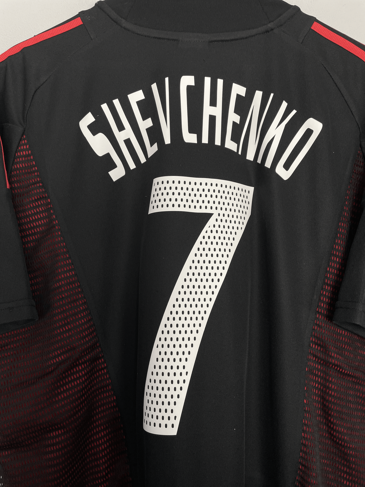 Shop 2002/03 AC MILAN SHEVCHENKO #7 THIRD SHIRT (XL) ADIDAS, classic football shirts, vintage football shirts & retro soccer jerseys at Cult Kits