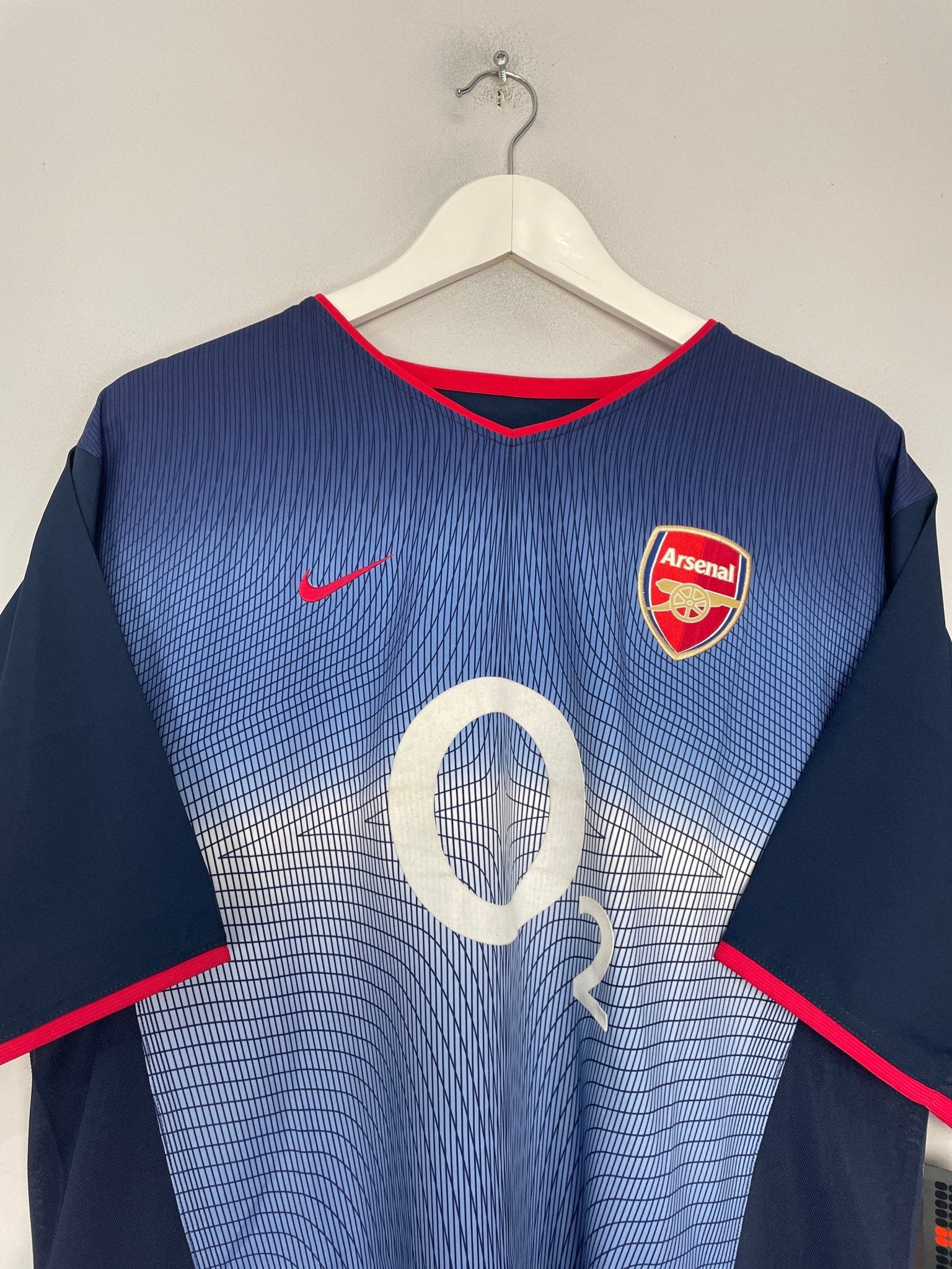 Shop 2002/03 ARSENAL HENRY #14 *BNWT* AWAY SHIRT (L) NIKE, classic football shirts, vintage football shirts & retro soccer jerseys at Cult Kits