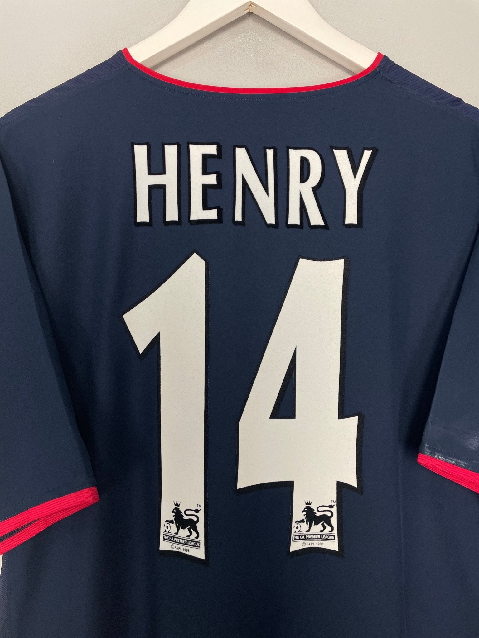 Shop 2002/03 ARSENAL HENRY #14 *BNWT* AWAY SHIRT (L) NIKE, classic football shirts, vintage football shirts & retro soccer jerseys at Cult Kits