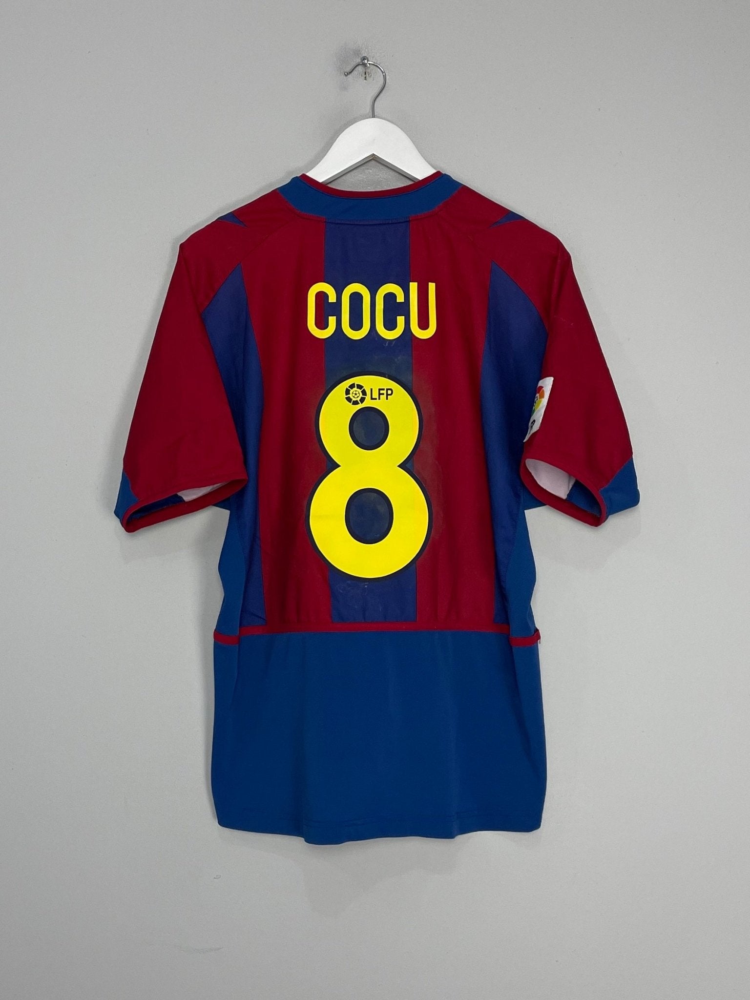 Shop 2002/03 BARCELONA COCU #8 HOME SHIRT (M) NIKE, classic football shirts, vintage football shirts & retro soccer jerseys at Cult Kits