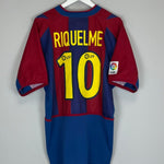 2002/03 BARCELONA RIQUELME 10 HOME SHIRT (L) NIKE - Cult Kits - Large - Buy Vintage Football Shirts, Authentic Retro Football Shirts For Sale, Classic Football Shirts & Soccer Jersey
