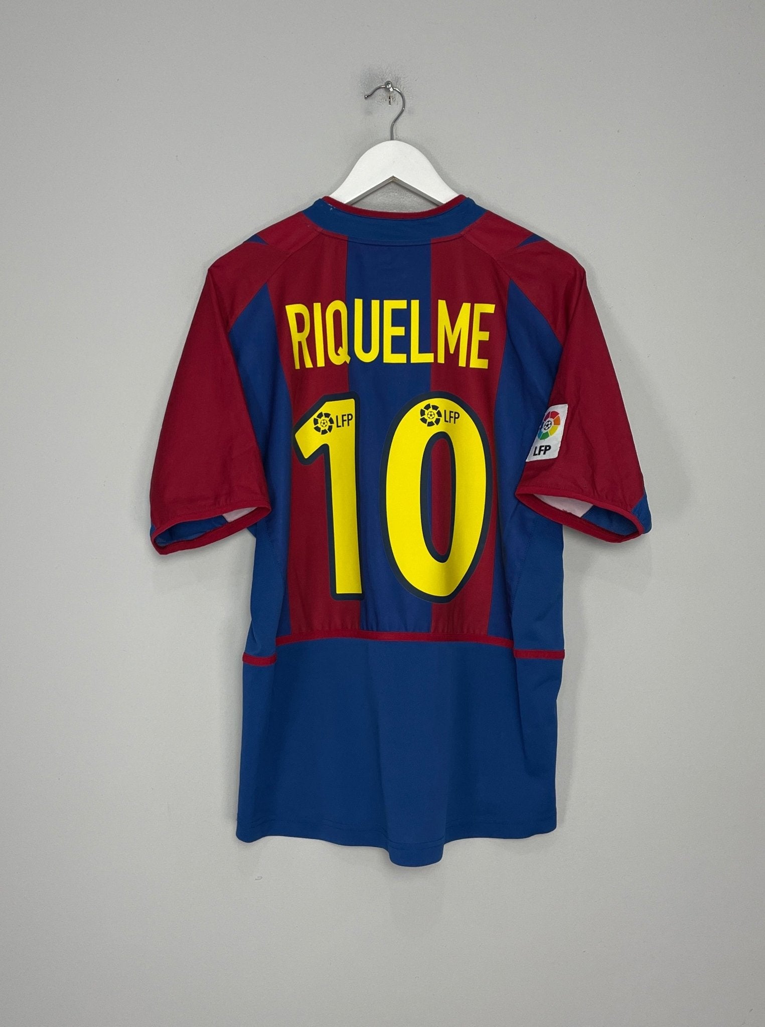 Shop 2002/03 BARCELONA RIQUELME #10 HOME SHIRT (M) NIKE, classic football shirts, vintage football shirts & retro soccer jerseys at Cult Kits