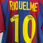 Shop 2002/03 BARCELONA RIQUELME #10 HOME SHIRT (M) NIKE, classic football shirts, vintage football shirts & retro soccer jerseys at Cult Kits
