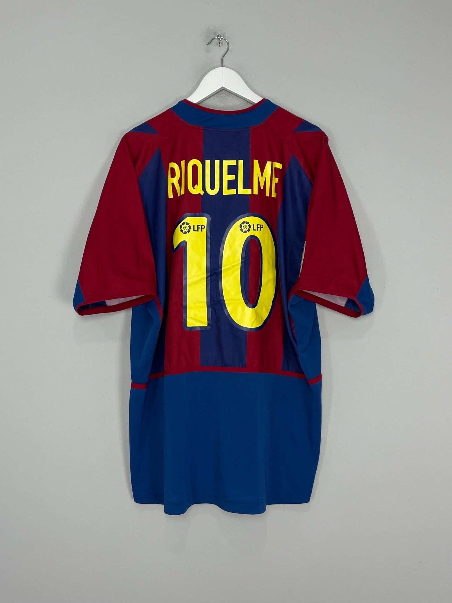 Shop 2002/03 BARCELONA RIQUELME #10 HOME SHIRT (XL) NIKE, classic football shirts, vintage football shirts & retro soccer jerseys at Cult Kits