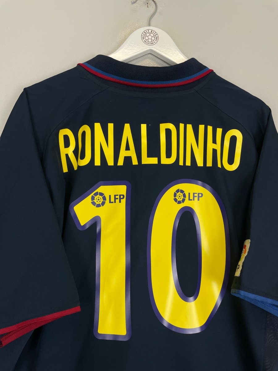 2002/03 BARCELONA RONALDINHO 10 AWAY SHIRT (XL) NIKE - Cult Kits - XL - Buy Vintage Football Shirts, Authentic Retro Football Shirts For Sale, Classic Football Shirts & Soccer Jersey