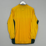 Shop 2002/03 CELTIC *SIGNED* L/S AWAY SHIRT (M) UMBRO, classic football shirts, vintage football shirts & retro soccer jerseys at Cult Kits