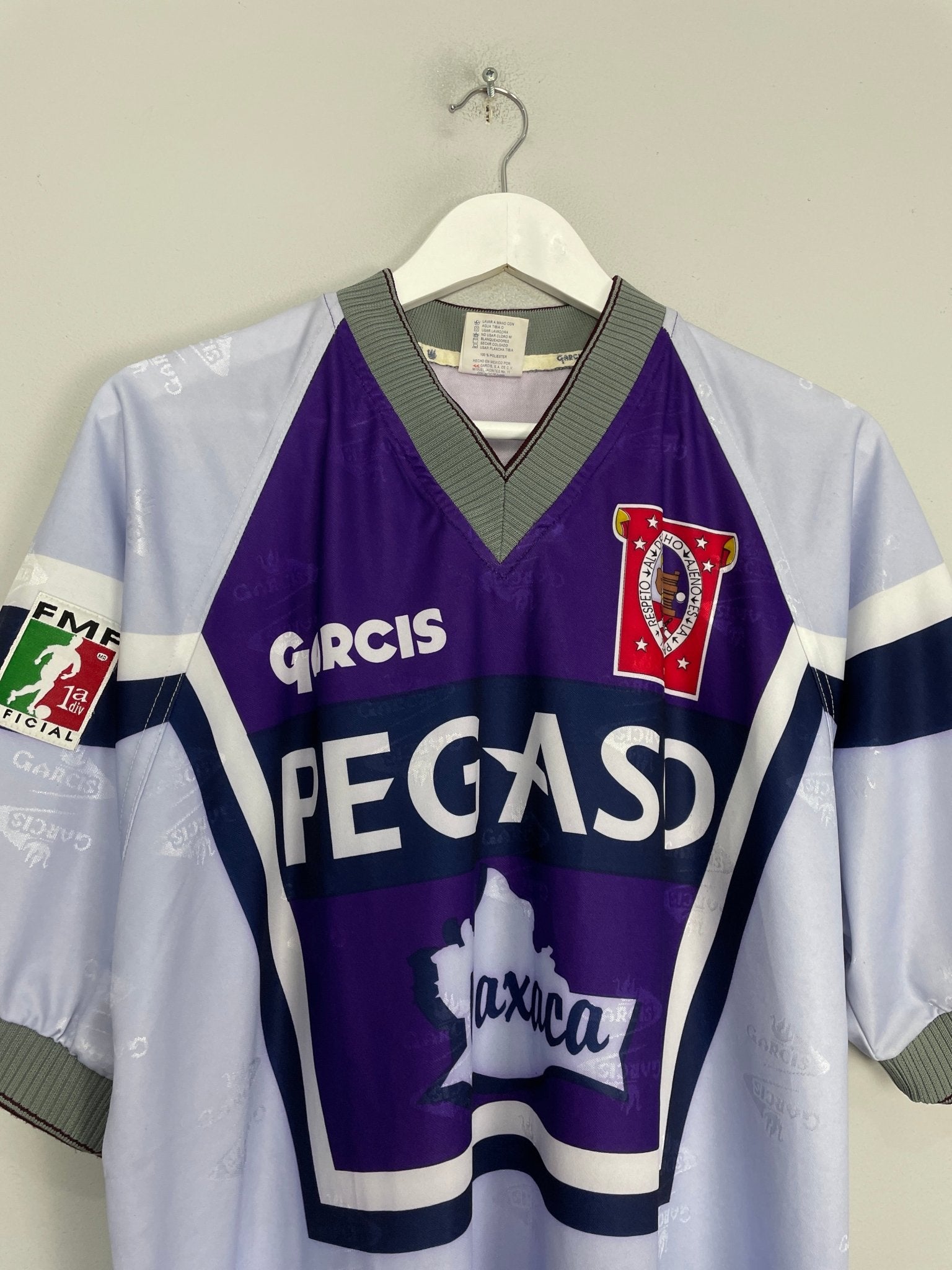 Shop 2002/03 CHAPULINEROS DE OAXACA HOME SHIRT (XL) GARCIS, classic football shirts, vintage football shirts & retro soccer jerseys at Cult Kits