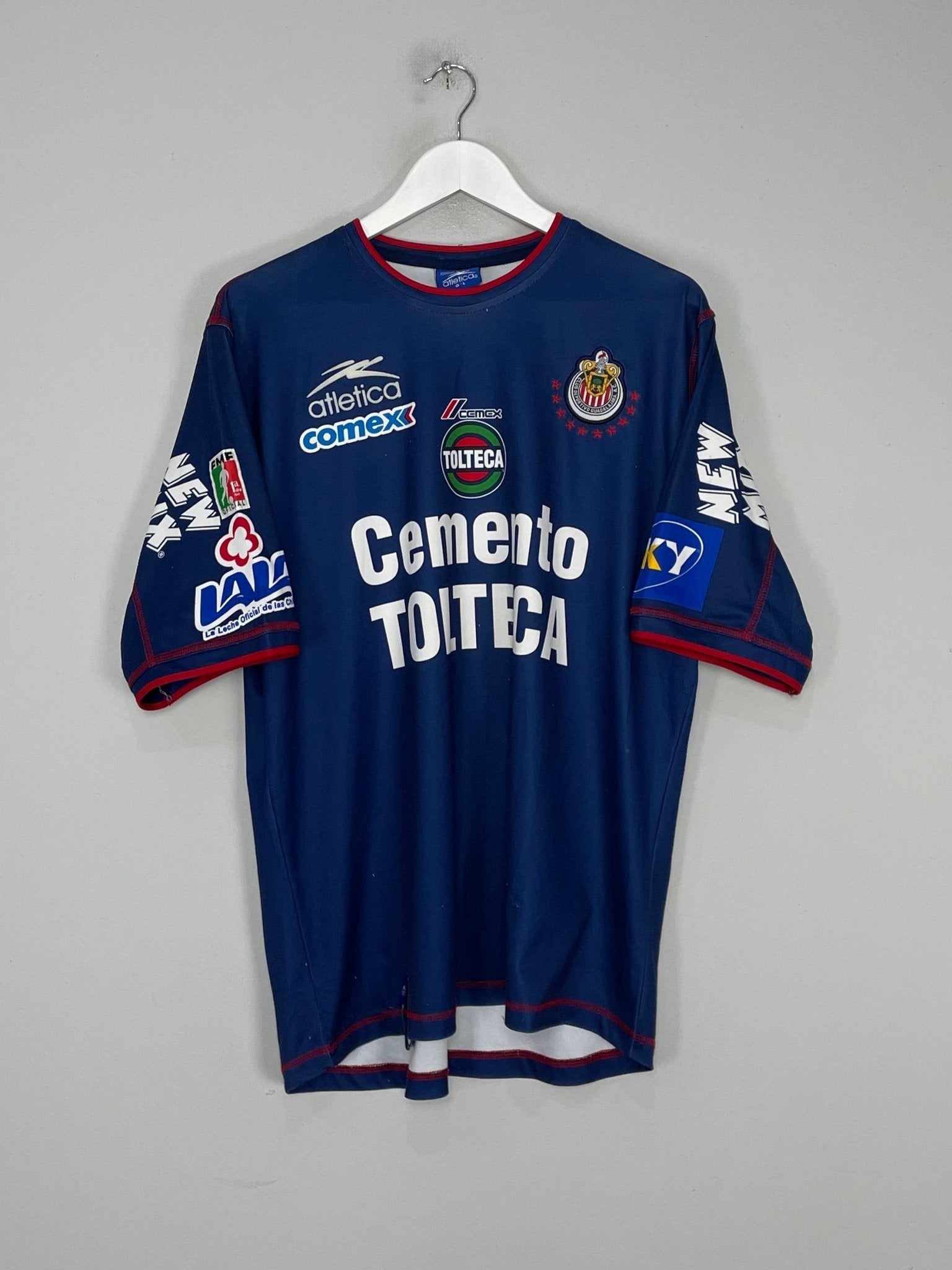 Shop 2002/03 CHIVAS GUADALAJARA AWAY SHIRT (L) ATLETICA, classic football shirts, vintage football shirts & retro soccer jerseys at Cult Kits