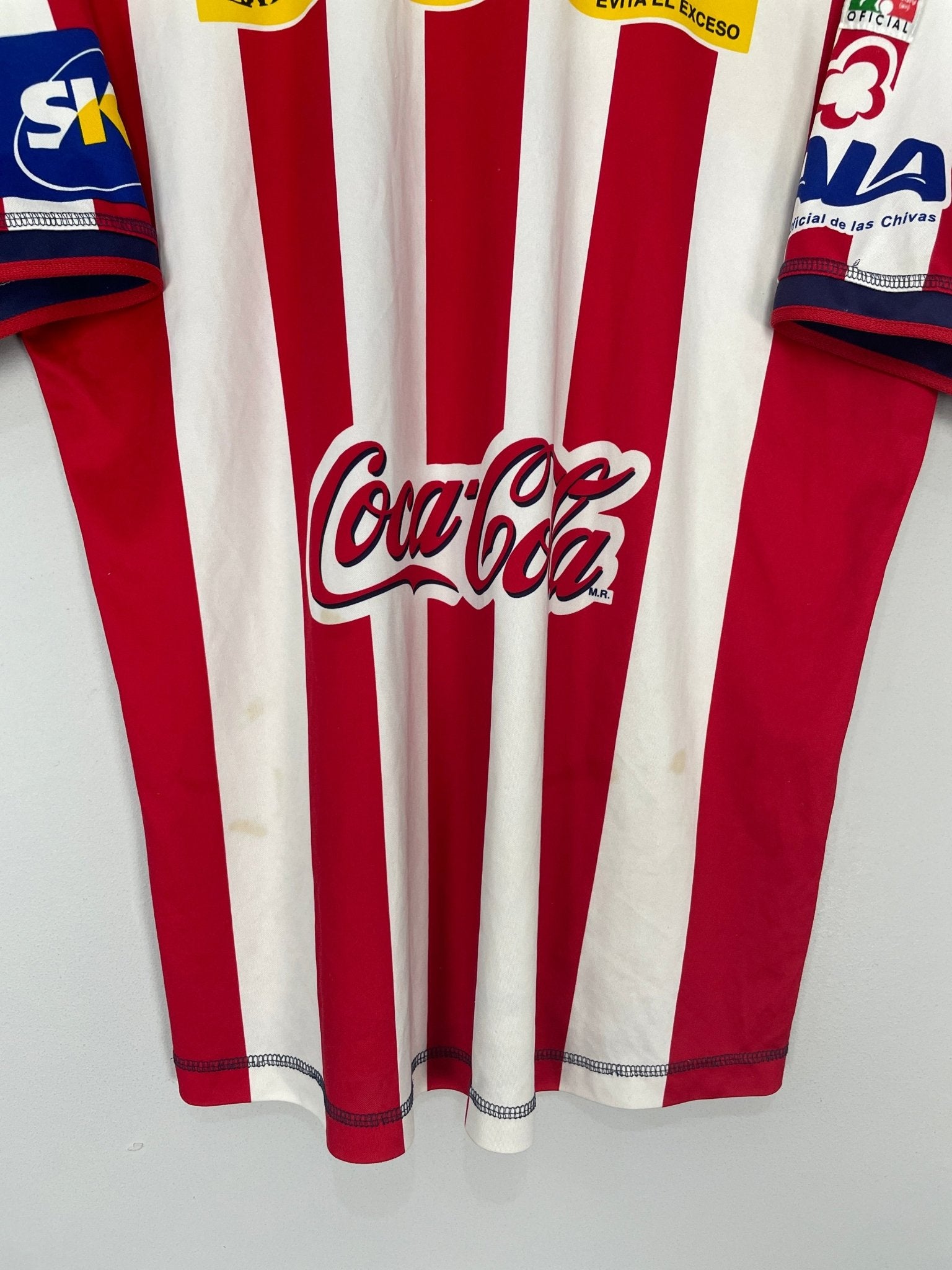 Shop 2002/03 CHIVAS GUADALAJARA HOME SHIRT (XL) ATLETICA, classic football shirts, vintage football shirts & retro soccer jerseys at Cult Kits
