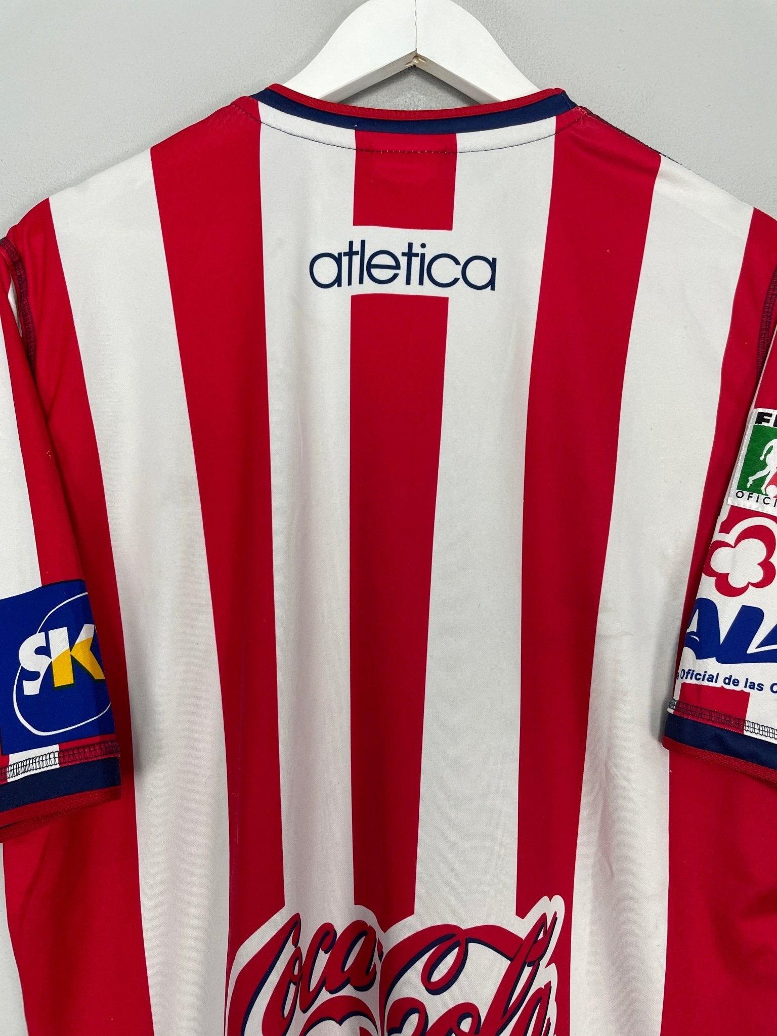 Shop 2002/03 CHIVAS GUADALAJARA HOME SHIRT (XL) ATLETICA, classic football shirts, vintage football shirts & retro soccer jerseys at Cult Kits