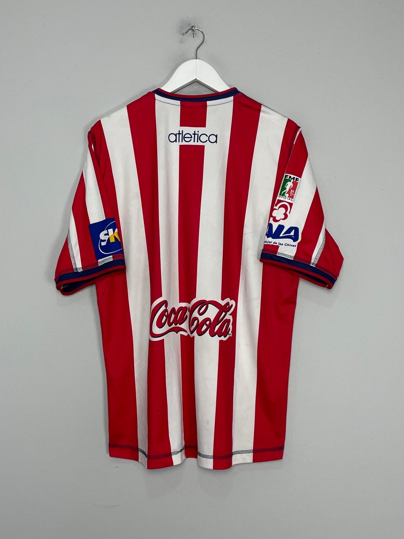 Shop 2002/03 CHIVAS GUADALAJARA HOME SHIRT (XL) ATLETICA, classic football shirts, vintage football shirts & retro soccer jerseys at Cult Kits