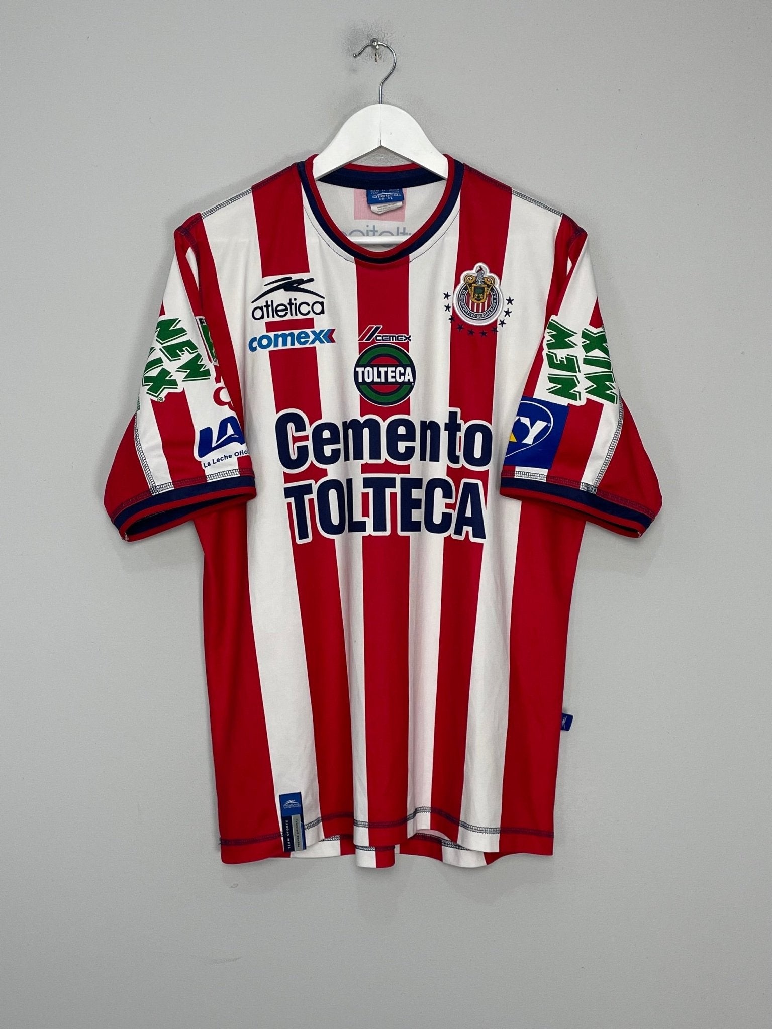 Shop 2002/03 CHIVAS GUADALAJARA HOME SHIRT (XL) ATLETICA, classic football shirts, vintage football shirts & retro soccer jerseys at Cult Kits