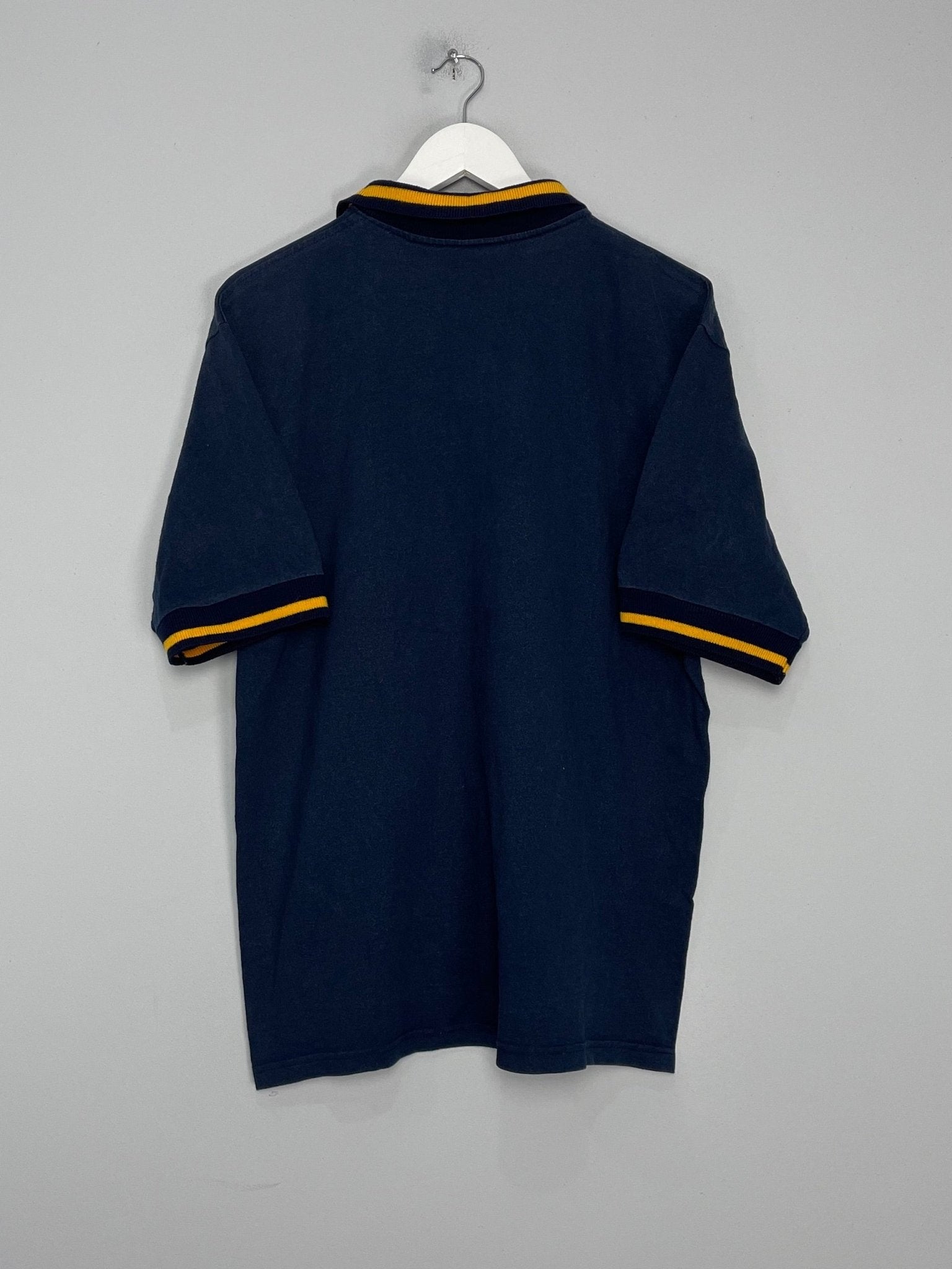 Shop 2002/03 CLUB AMERICA POLO SHIRT (M) ADIDAS, classic football shirts, vintage football shirts & retro soccer jerseys at Cult Kits