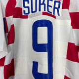 Shop 2002/03 CROATIA SUKER #9 HOME SHIRT (L) NIKE, classic football shirts, vintage football shirts & retro soccer jerseys at Cult Kits