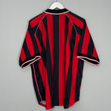 Shop 2002/03 EINTRACHT FRANKFURT HOME SHIRT (L) FILA, classic football shirts, vintage football shirts & retro soccer jerseys at Cult Kits