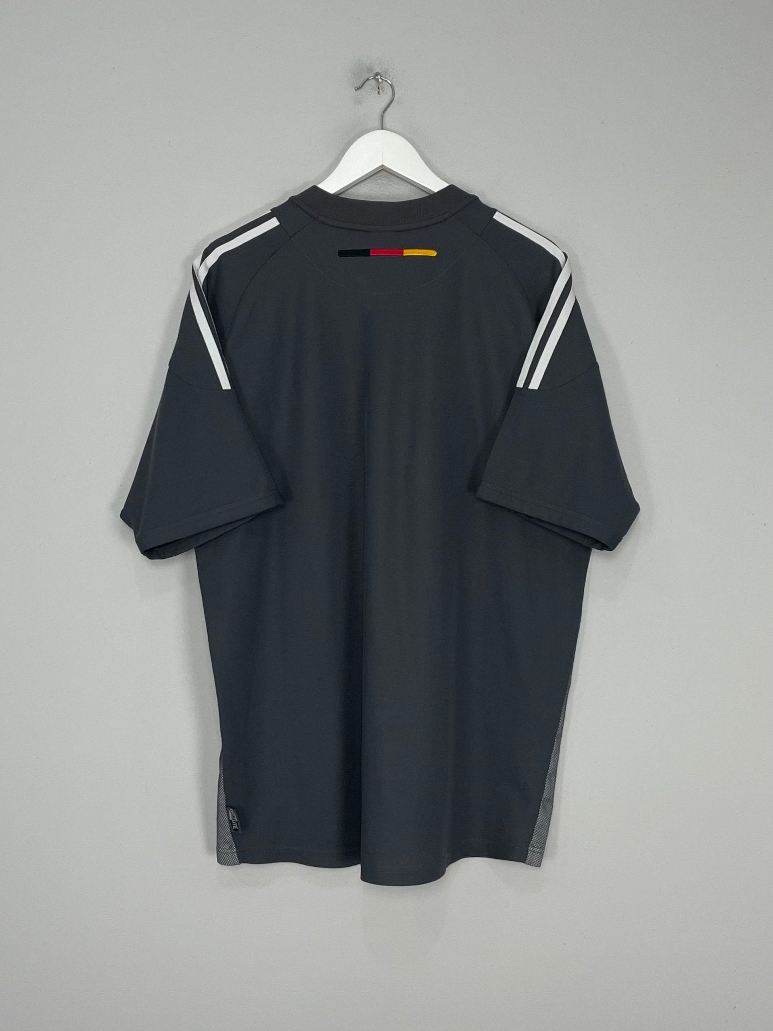 Shop 2002/03 GERMANY AWAY SHIRT (L) ADIDAS, classic football shirts, vintage football shirts & retro soccer jerseys at Cult Kits