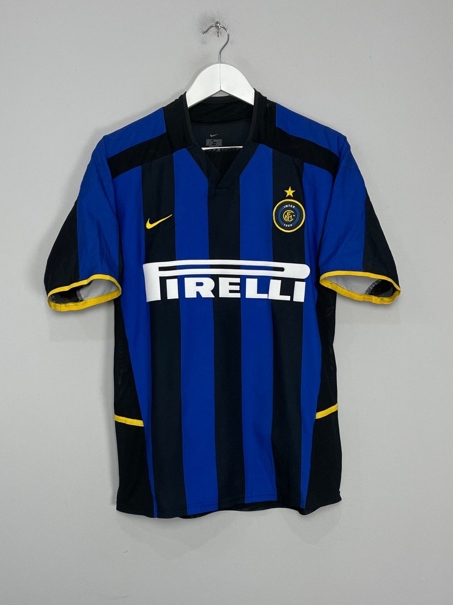 Shop 2002/03 INTER MILAN CRESPO #9 HOME SHIRT (S) NIKE, classic football shirts, vintage football shirts & retro soccer jerseys at Cult Kits