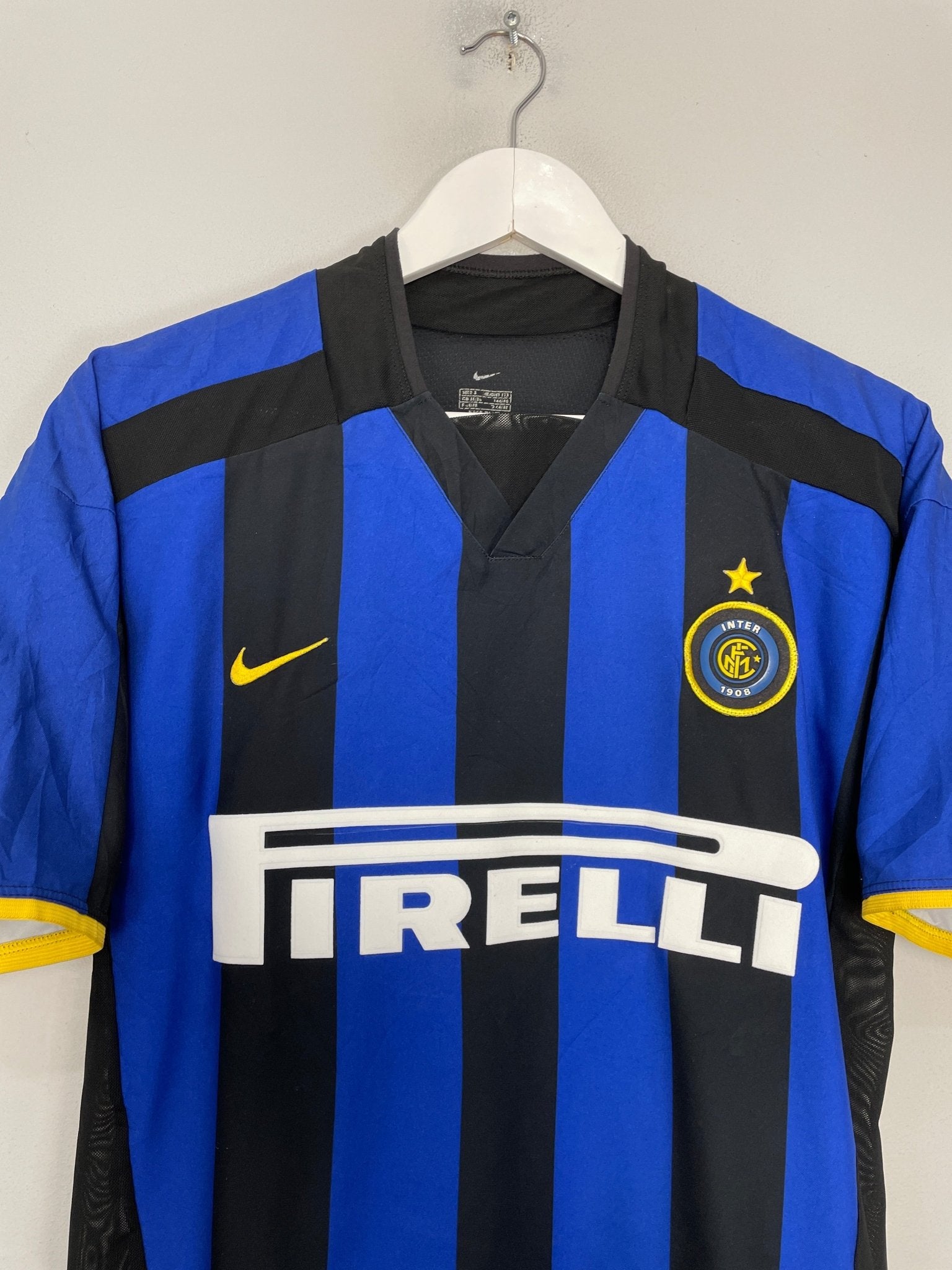 Shop 2002/03 INTER MILAN CRESPO #9 HOME SHIRT (S) NIKE, classic football shirts, vintage football shirts & retro soccer jerseys at Cult Kits