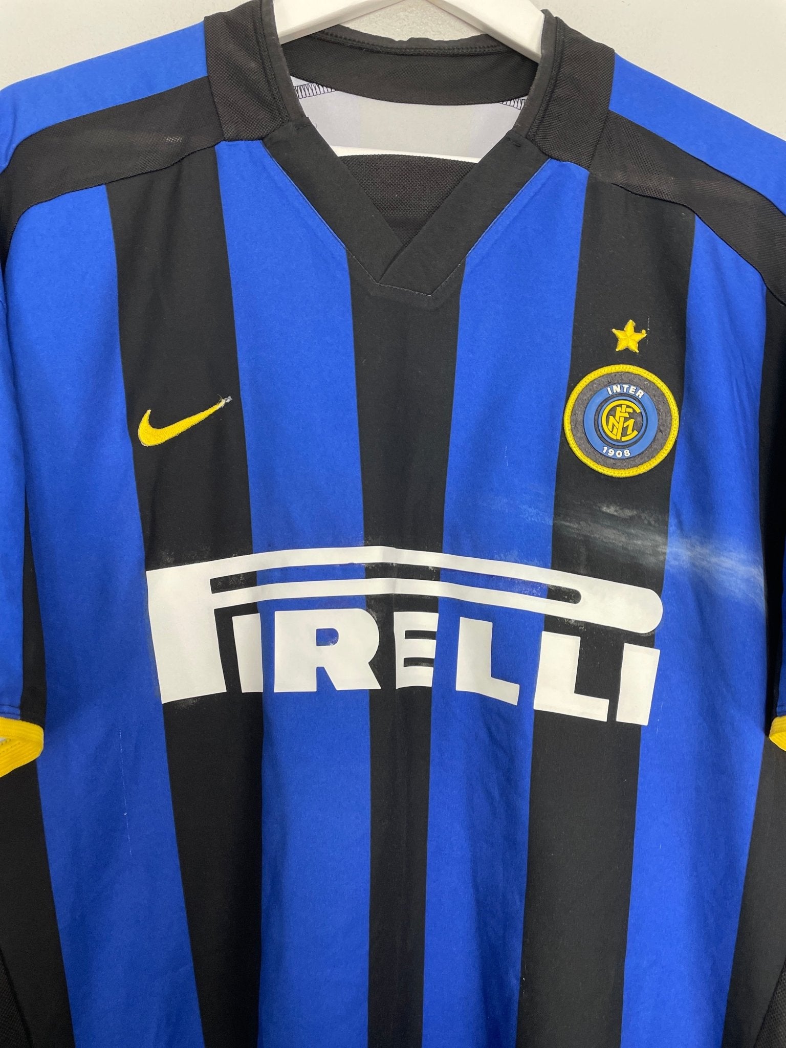 Shop 2002/03 INTER MILAN VIERI #32 HOME SHIRT (L) NIKE, classic football shirts, vintage football shirts & retro soccer jerseys at Cult Kits