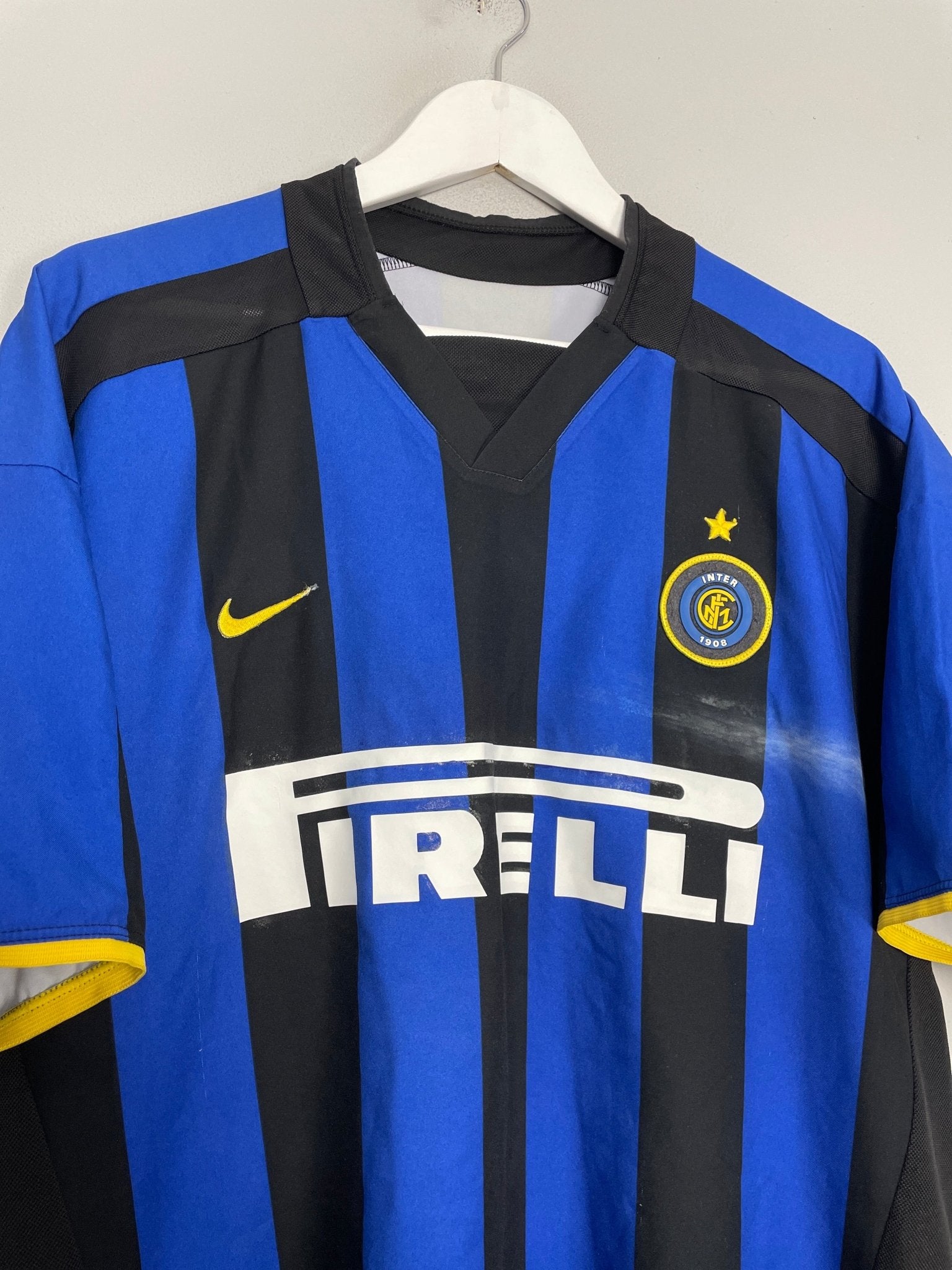 Shop 2002/03 INTER MILAN VIERI #32 HOME SHIRT (L) NIKE, classic football shirts, vintage football shirts & retro soccer jerseys at Cult Kits