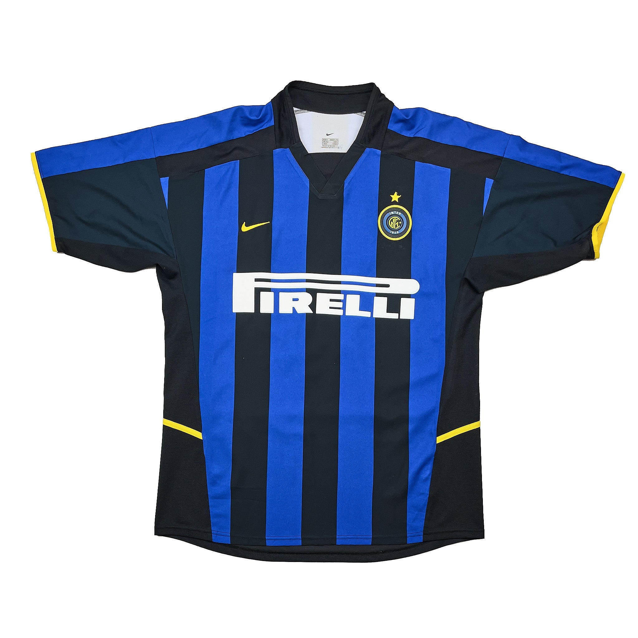 Buy 2002/03 Inter Milan Zanetti 4 Home Shirt (M) Nike ~ Free worldwide shipping ~ Authentic Vintage Football Shirts from Cult Kits