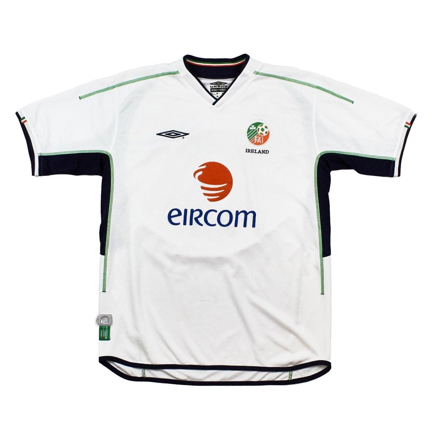 2002 Ireland Umbro football shirt - view 2 - Cult Kits