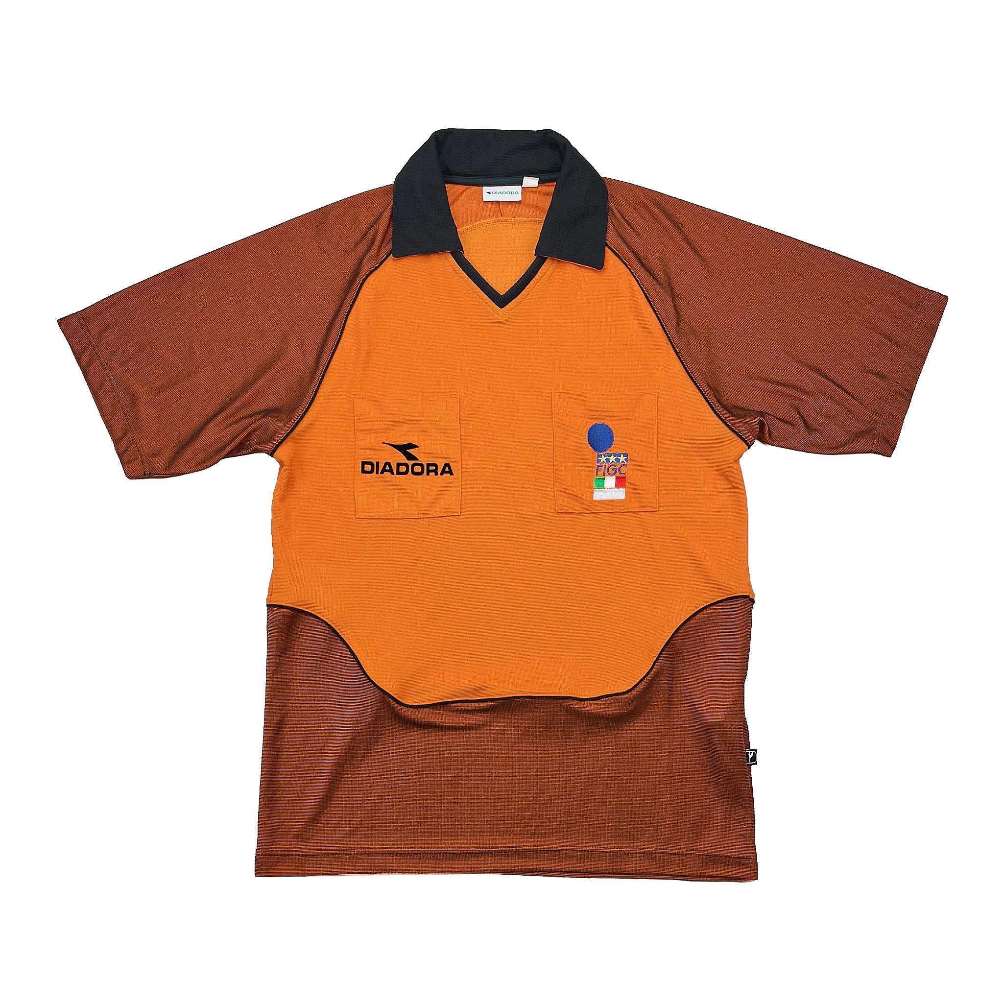 Buy 2002/03 Italy FIGC Referee Shirt (M) Diadora ~ Free worldwide shipping ~ Authentic Vintage Football Shirts from Cult Kits