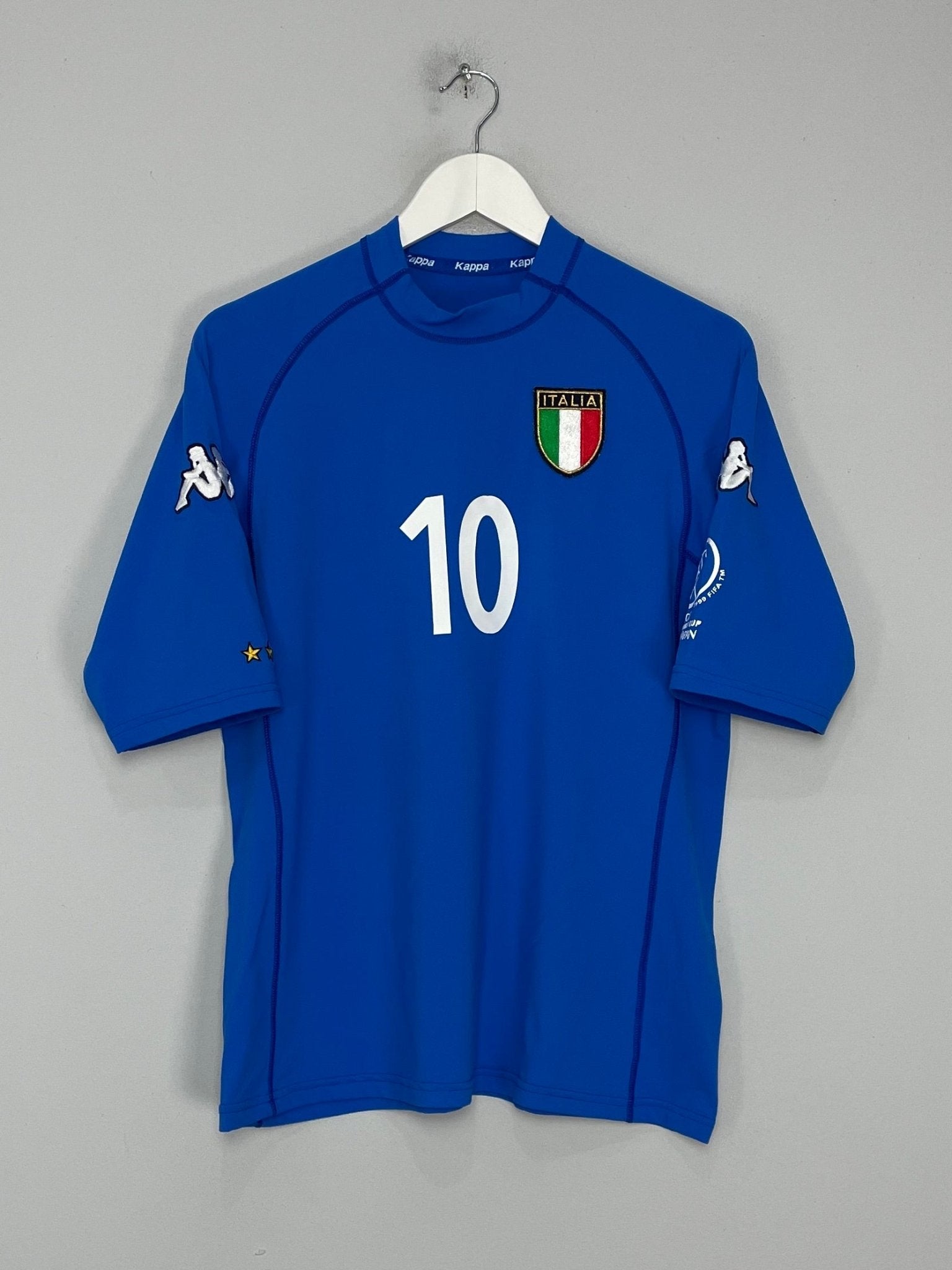 Shop 2002/03 ITALY TOTTI #10 HOME SHIRT (XL) KAPPA, classic football shirts, vintage football shirts & retro soccer jerseys at Cult Kits