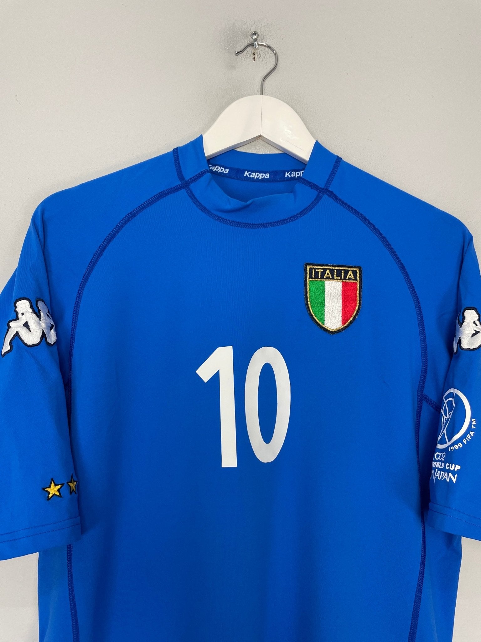 Shop 2002/03 ITALY TOTTI #10 HOME SHIRT (XL) KAPPA, classic football shirts, vintage football shirts & retro soccer jerseys at Cult Kits