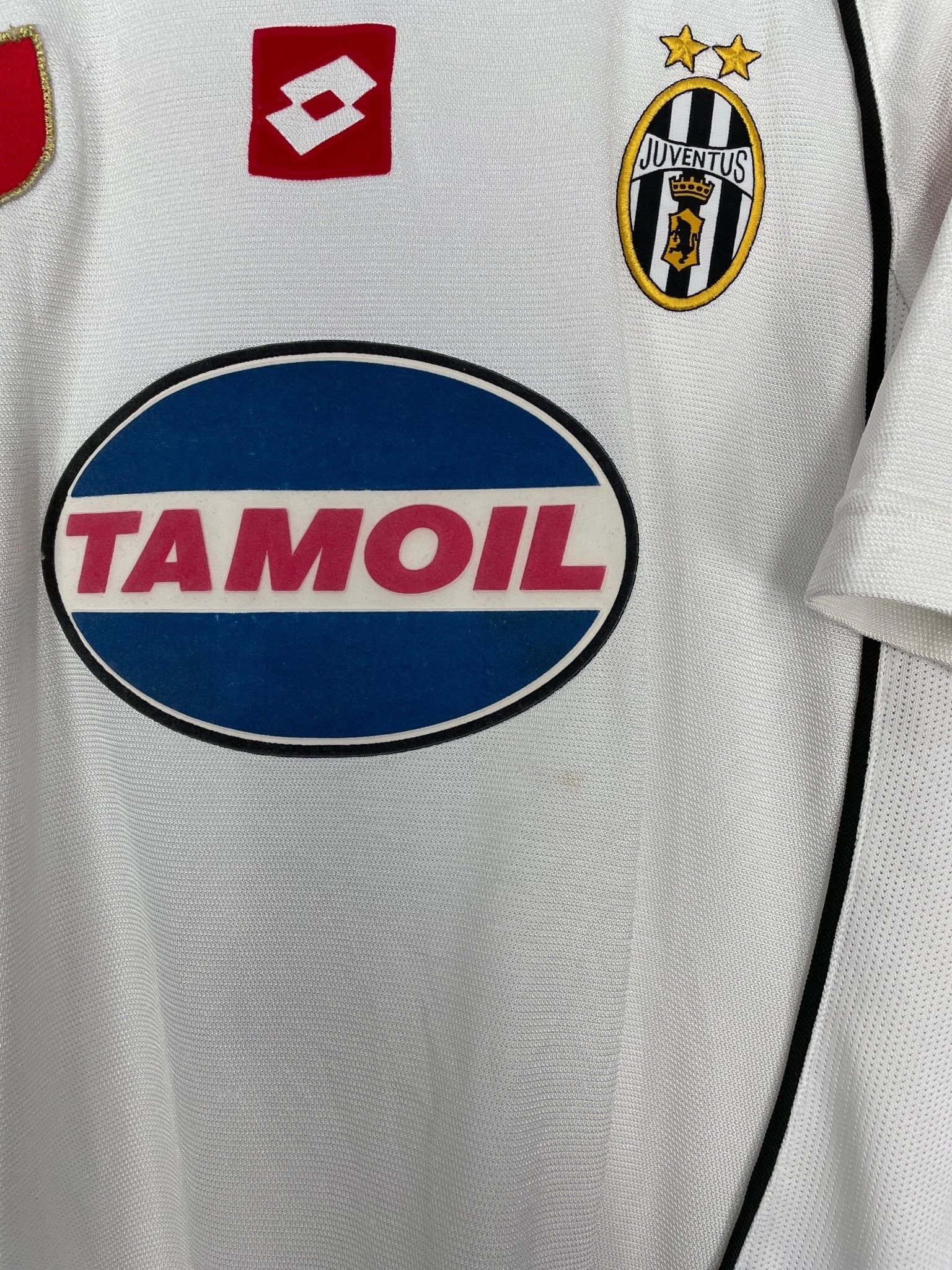 Shop 2002/03 JUVENTUS DEL PIERO #10 AWAY SHIRT (L) LOTTO, classic football shirts, vintage football shirts & retro soccer jerseys at Cult Kits
