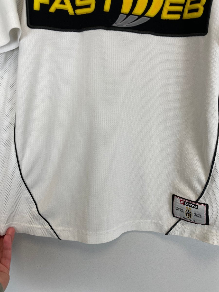 2002/03 JUVENTUS DEL PIERO 10 AWAY SHIRT (S) LOTTO - Cult Kits - Small - Buy Vintage Football Shirts, Authentic Retro Football Shirts For Sale, Classic Football Shirts & Soccer Jersey
