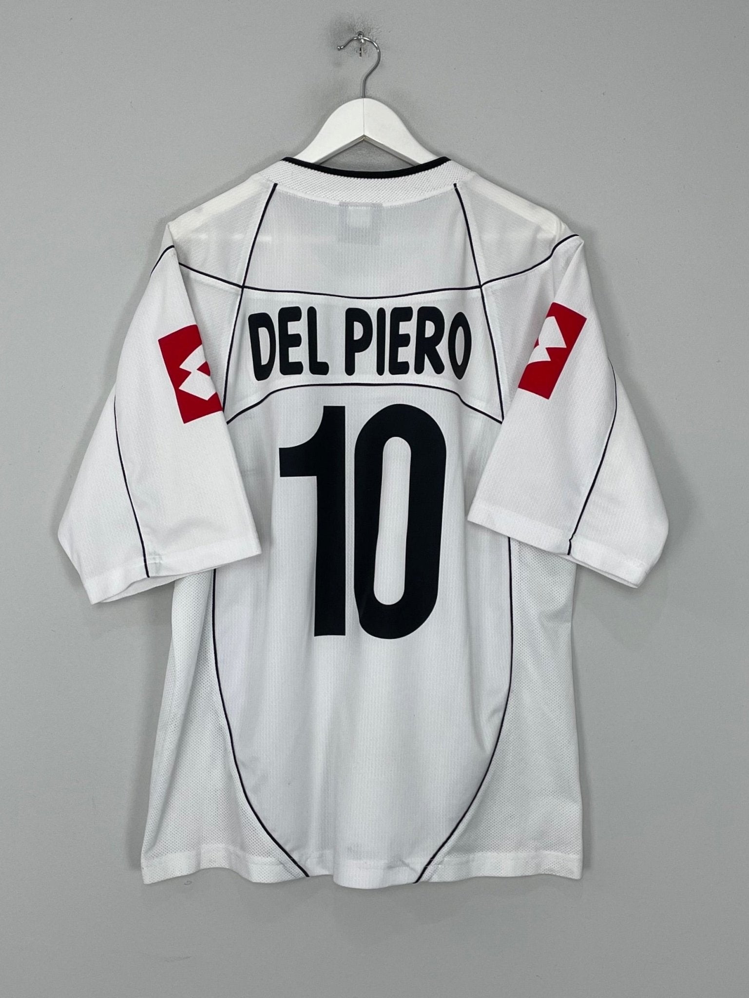 Shop 2002/03 JUVENTUS DEL PIERO #10 AWAY SHIRT (XL) LOTTO, classic football shirts, vintage football shirts & retro soccer jerseys at Cult Kits