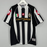 Shop 2002/03 JUVENTUS DEL PIERO #10 HOME SHIRT (L) LOTTO, classic football shirts, vintage football shirts & retro soccer jerseys at Cult Kits