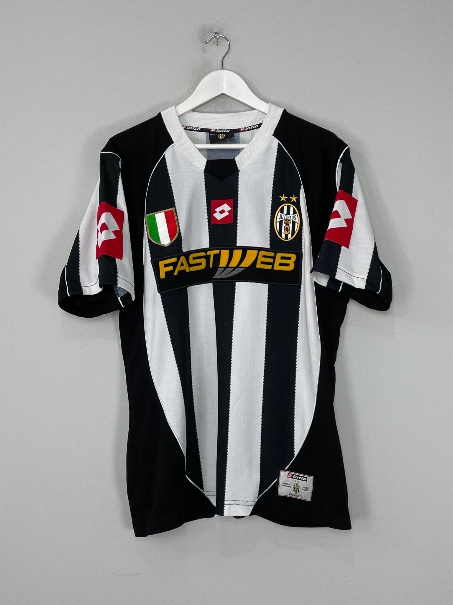 Shop 2002/03 JUVENTUS DEL PIERO #10 HOME SHIRT (L) LOTTO, classic football shirts, vintage football shirts & retro soccer jerseys at Cult Kits