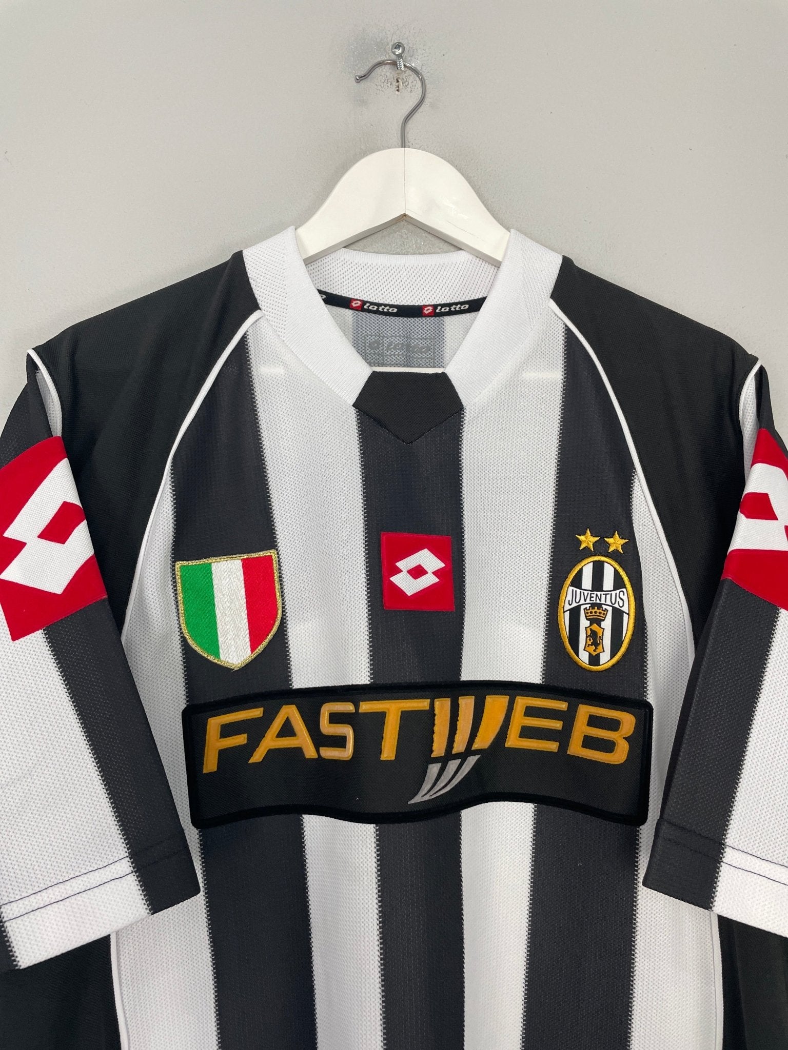 Shop 2002/03 JUVENTUS NEDVED #11 HOME SHIRT (L) LOTTO, classic football shirts, vintage football shirts & retro soccer jerseys at Cult Kits