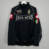 Shop 2002/03 JUVENTUS TRACK JACKET (M) LOTTO, classic football shirts, vintage football shirts & retro soccer jerseys at Cult Kits