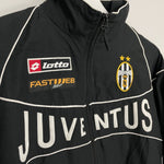 Shop 2002/03 JUVENTUS TRACK JACKET (M) LOTTO, classic football shirts, vintage football shirts & retro soccer jerseys at Cult Kits