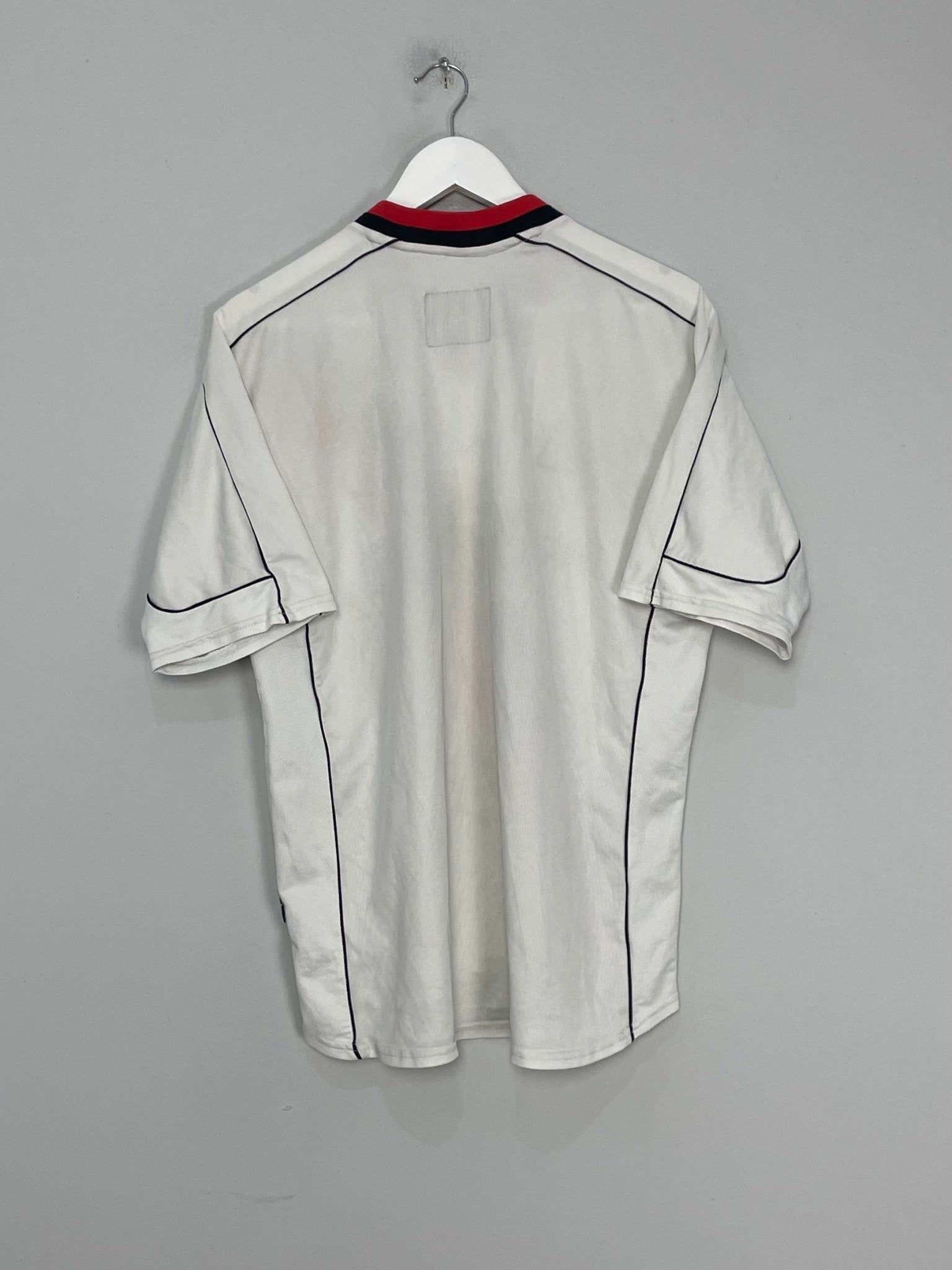 Shop 2002/03 MANCHESTER CITY AWAY SHIRT (L) LE COQ, classic football shirts, vintage football shirts & retro soccer jerseys at Cult Kits
