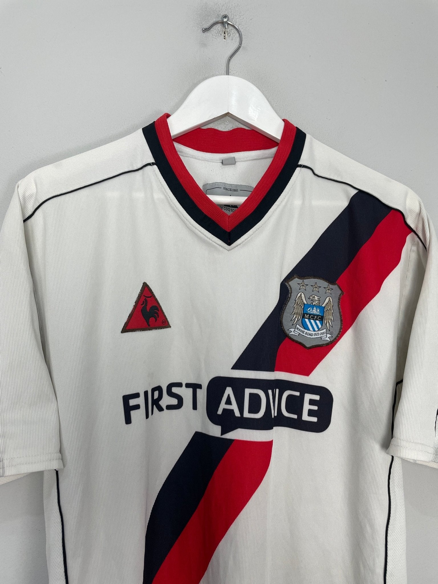 Shop 2002/03 MANCHESTER CITY AWAY SHIRT (L) LE COQ, classic football shirts, vintage football shirts & retro soccer jerseys at Cult Kits